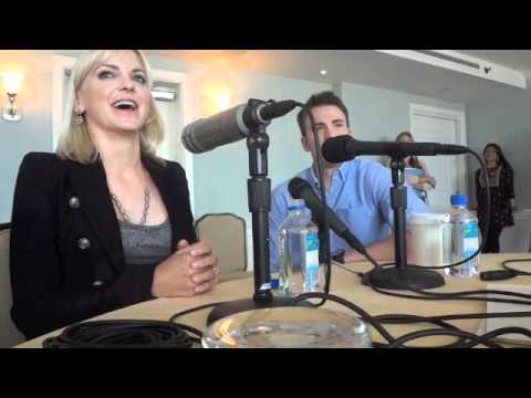 Anna Faris & Chris Evans On Skinny Dipping In Bost...