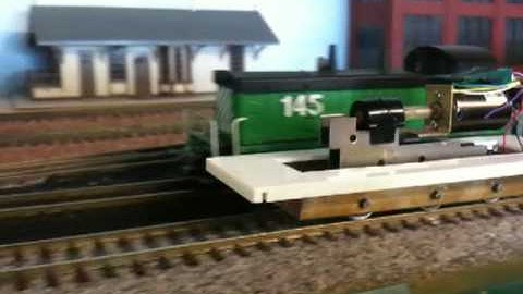 Scratchbuilt "Davenport" style On30 loco.