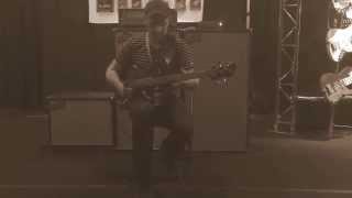 Wojtek Pilichowski presenting Mayones Custom Pi 3 Slap Machine - Bass Player Live! 2015
