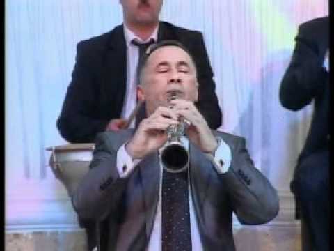 Qulammirze Mirzeyev azeri  klarnet Kars reqsi.wmv