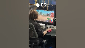 Donk warming up at IEM Cologne 2025