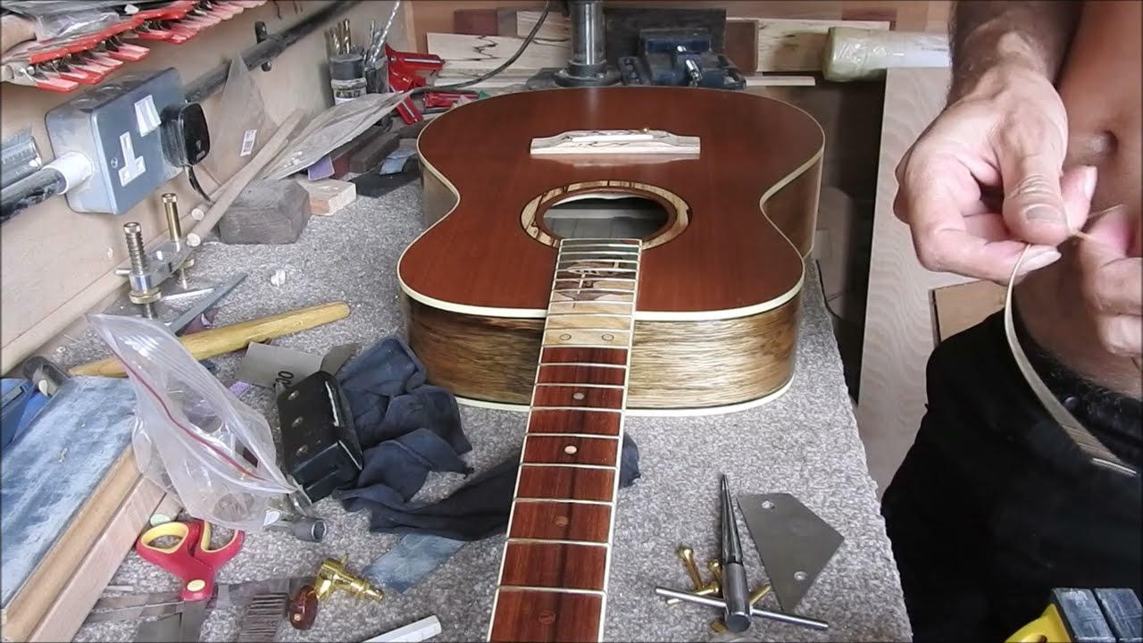 56 Fitting the strings The Sailboat OM - YouTube