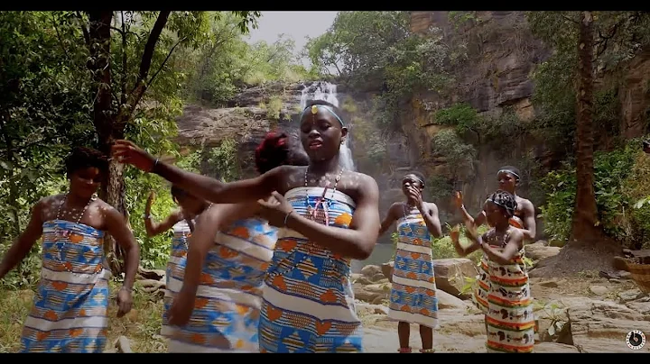 STAR FEMININE BAND - REW BE ME (OFFICIAL VIDEO)