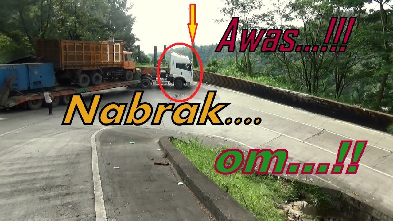 SKILL DEWA SOPIR TRAILER MELEWATI JALUR SITINJAU LAUIK SKILL DEWA SOPIR TRAILER MELEWATI JALUR SITINJAU LAUIK #1