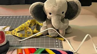 Making a Birth Announcement using Humphrey the Elephant and my Cricut Explorer Air 2