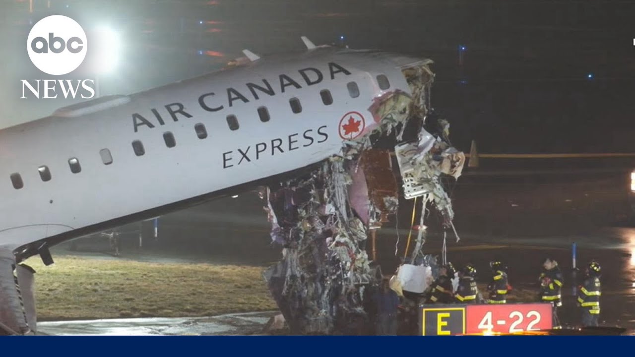 Fatal plane crash at LaGuardia Airport