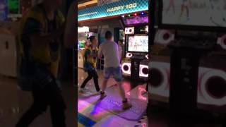 Dance Evolution Arcade | DaCo & YuWant