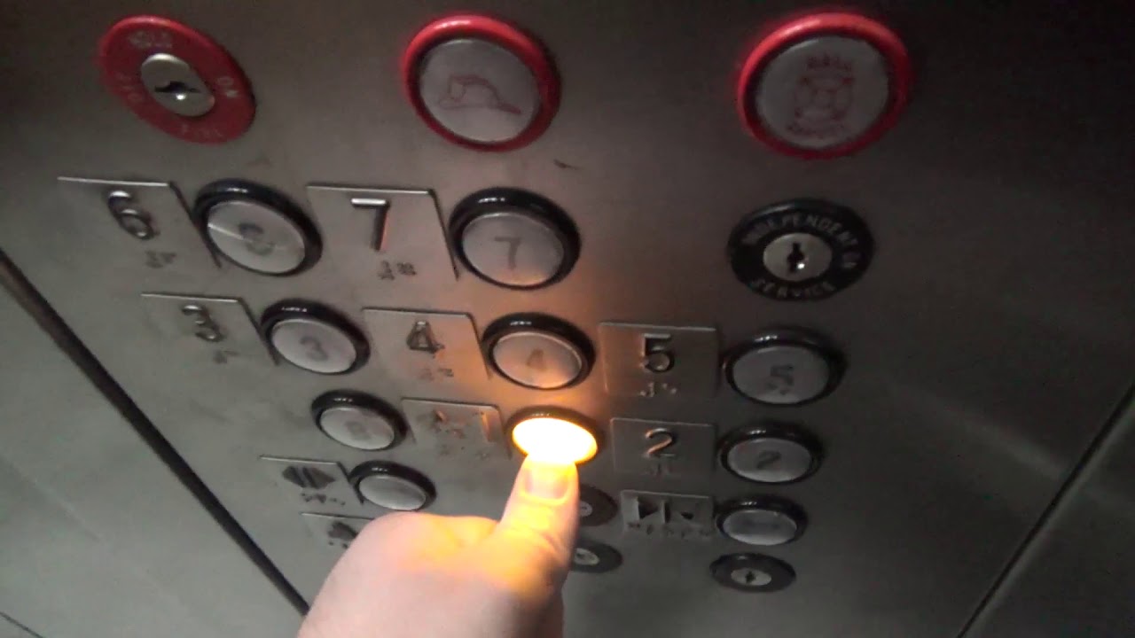 8 Story Dover Hydraulic Elevator Howard Johnson Williamsburg, VA