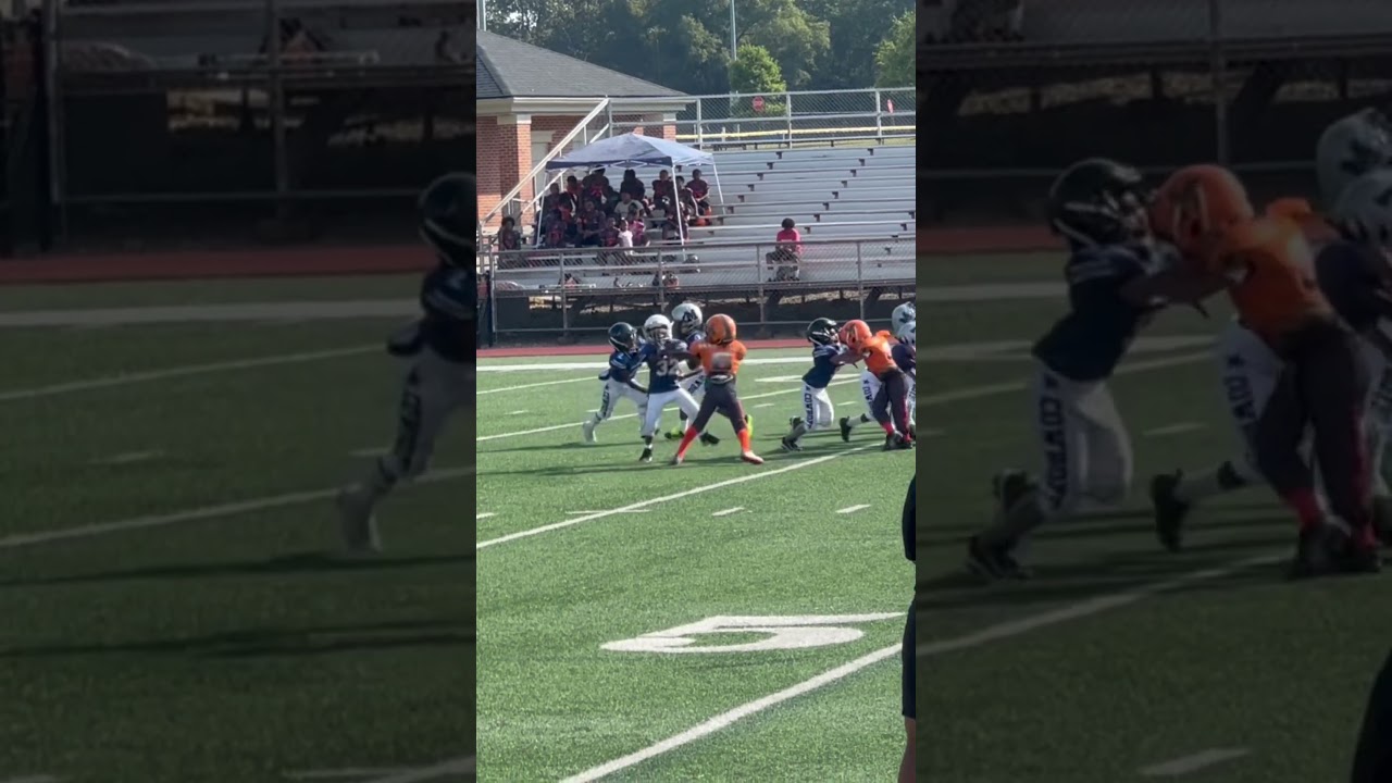 Broken Tackle By MaJor Moore / 6U Running Back 