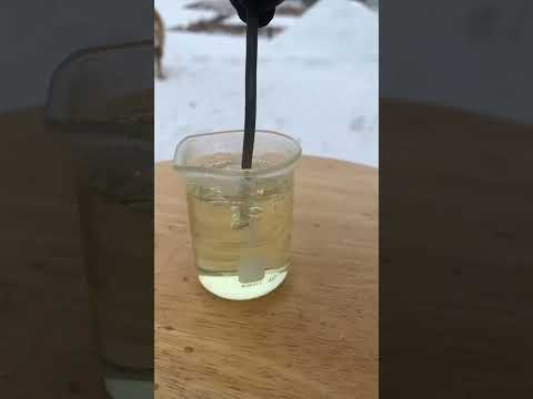 Video: Seyreltilmiş xlorid turşusu maqnezium karbonatla reaksiya verdikdə hansı qaz əmələ gəlir?