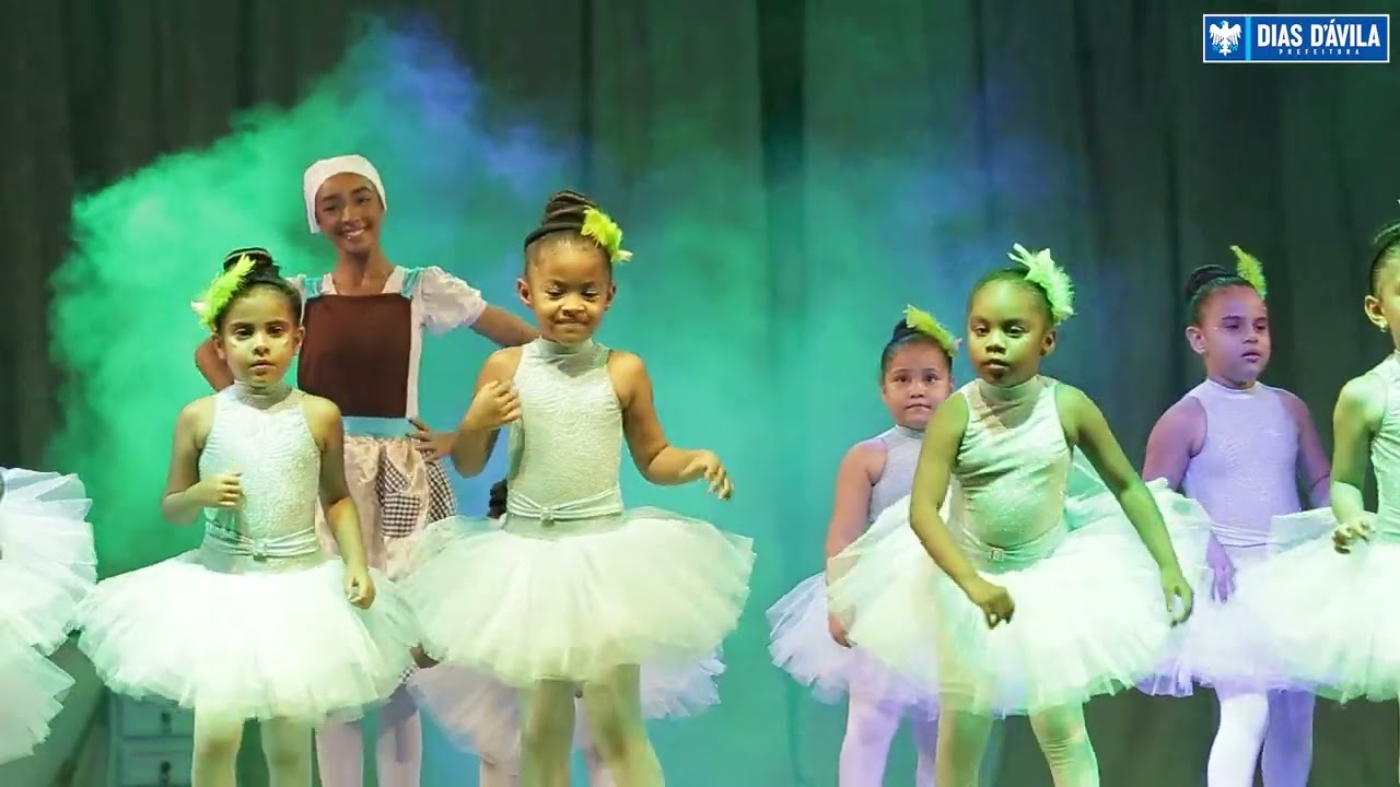 Espetáculo de Dança Cinderella