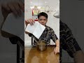 Ăn mì cay bằng cách này sao lạ thế #foodchallenge #shorts #funny