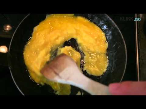 Video: Romantisk Frokost Med Vanlige Eggerøre