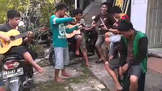 Video thumbnail of "sound of glory.PESAUKU (cover of dayak song)"