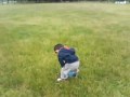 公園でボール遊び