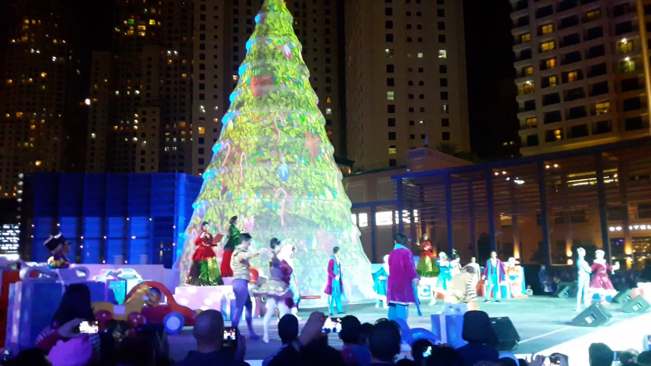 Christmas show in Dubai 2 YouTube
