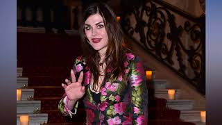 Frances Bean Cobain is doing Art Basel right