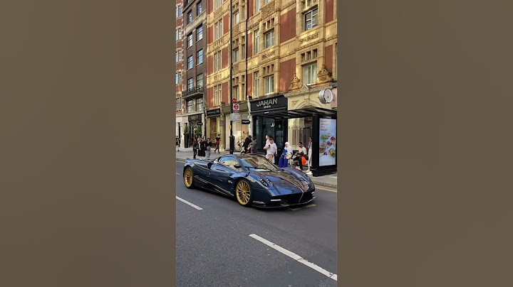 Pagani Huayra Roadster Driving In London 😱