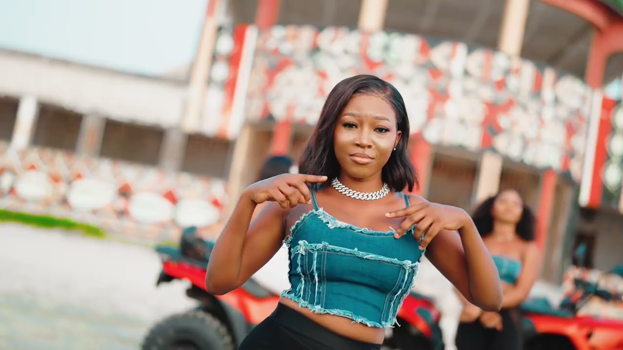 Lizzy Da Hardest ft Miss Jobizz Nterri