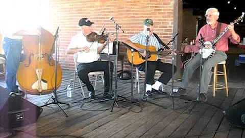 Ernest Johnson & Ralph Clanton play 2010 Apple Fes...