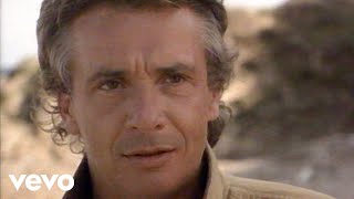 Video thumbnail of "Michel Sardou - Attention les enfants danger (Clip Officiel)"