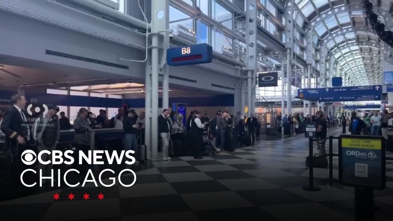 Passenger arrested after gun found in bag at O'Hare Airport