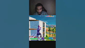 ياخي انا وايد لعيب والله حمان Fortnite Shorts 