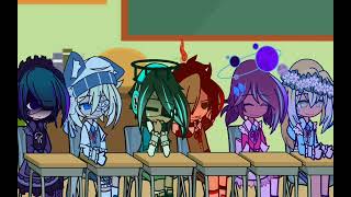 How Teachers Expect Us To Exit A Fire Drill Total Trauma Dramarama Shatpost