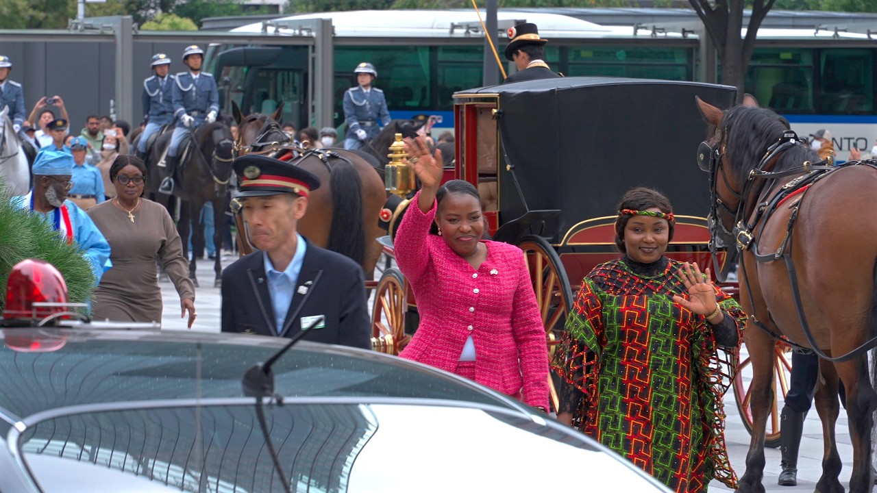 TOKYO: Carriage Procession for Presentation of Credentials - Sri Lanka & Liberia | Japan