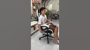 Ghế Gaming 1 củ khoai mà còn tặng tai nghe 450k #shorts