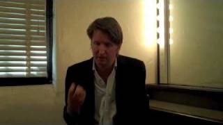 "The King Speech" Director Tom Hooper Interviewed by Scott Feinberg