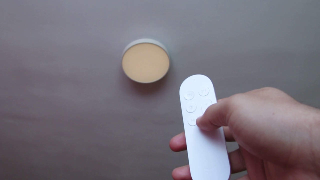 How to easily use with remote or via smartphone the Xiaomi Yeelight Smart  LED Ceiling Light YLXD01YL - YouTube