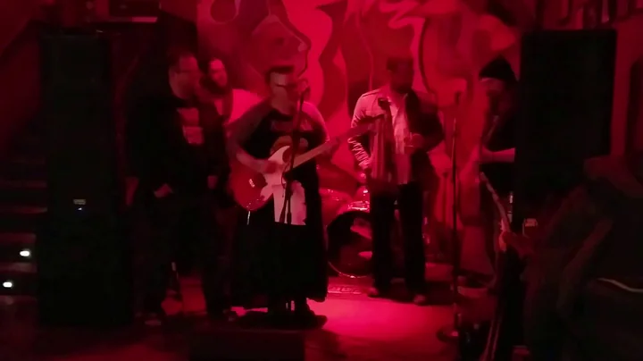Jenny Lynn Stacy and the Dirty Roosters - Two Penn...