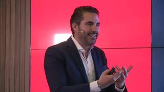 El problema no es el vendedores, sino el método de venta | Manuel Serrano Ortega | TEDxChamartín