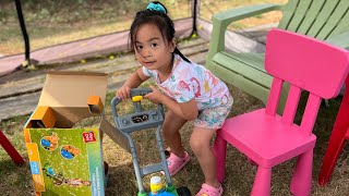 Push Bubble Mower by Play Day!