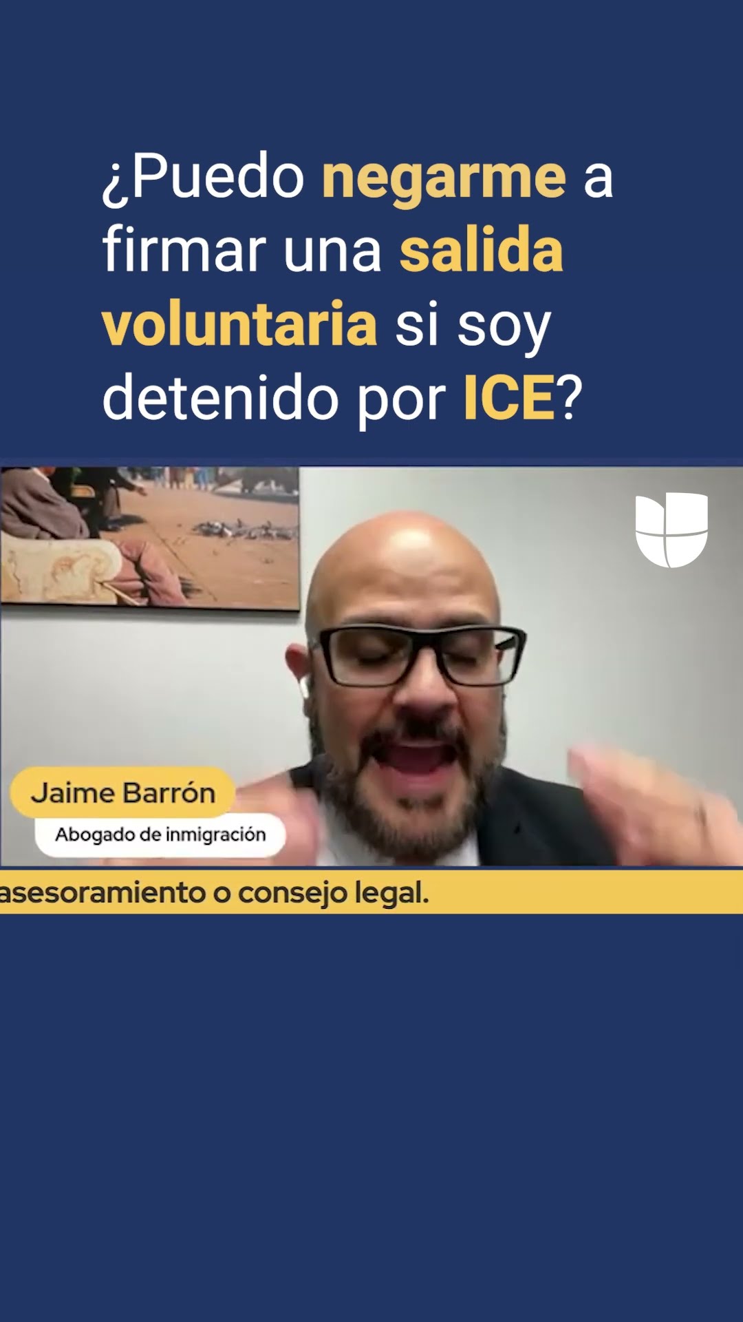 ¿Puedo negarme a firmar una salida voluntaria si soy detenido por ICE?