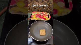 Cheesy Honey Butter Toast#viral #shorts#trending#shortsfeed#ytshorts#desert#bread#reels#healthy#kids