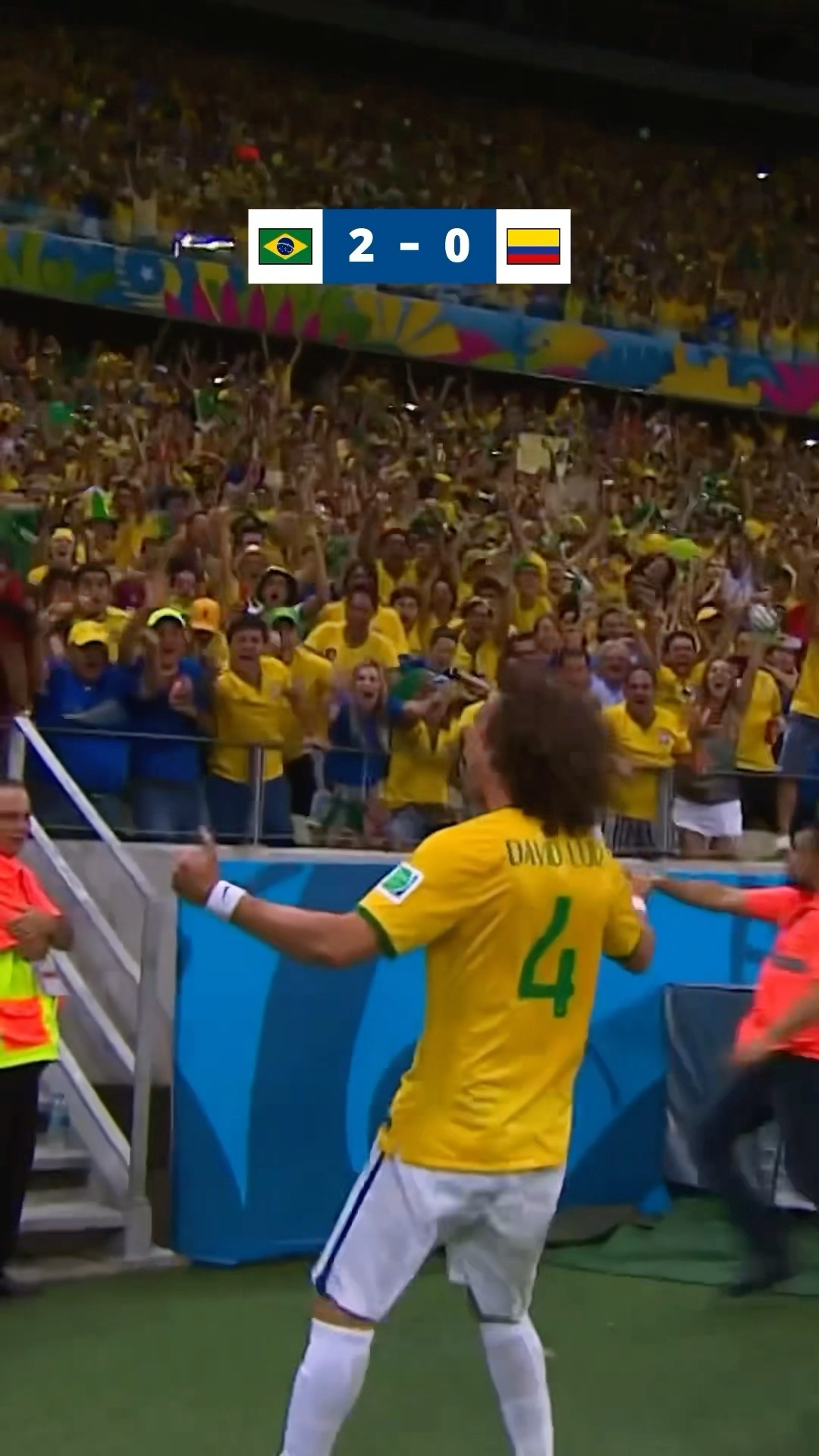 Neymar vs James! Brazil vs Colombia