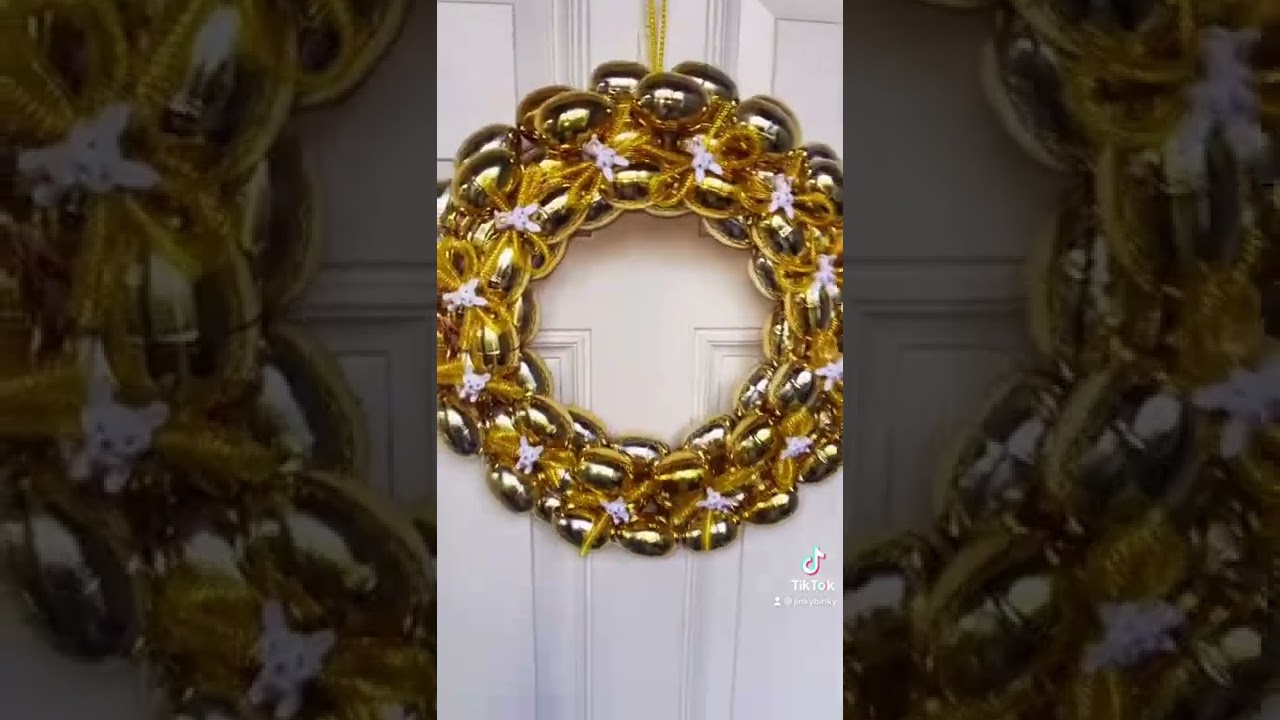 DIY dollar tree Easter egg wreath