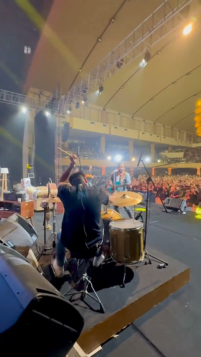 Vincent Desta feat Sheila on 7