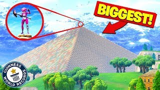 Building The WORLDS BIGGEST PYRAMID In Fortnite Battle Royale!