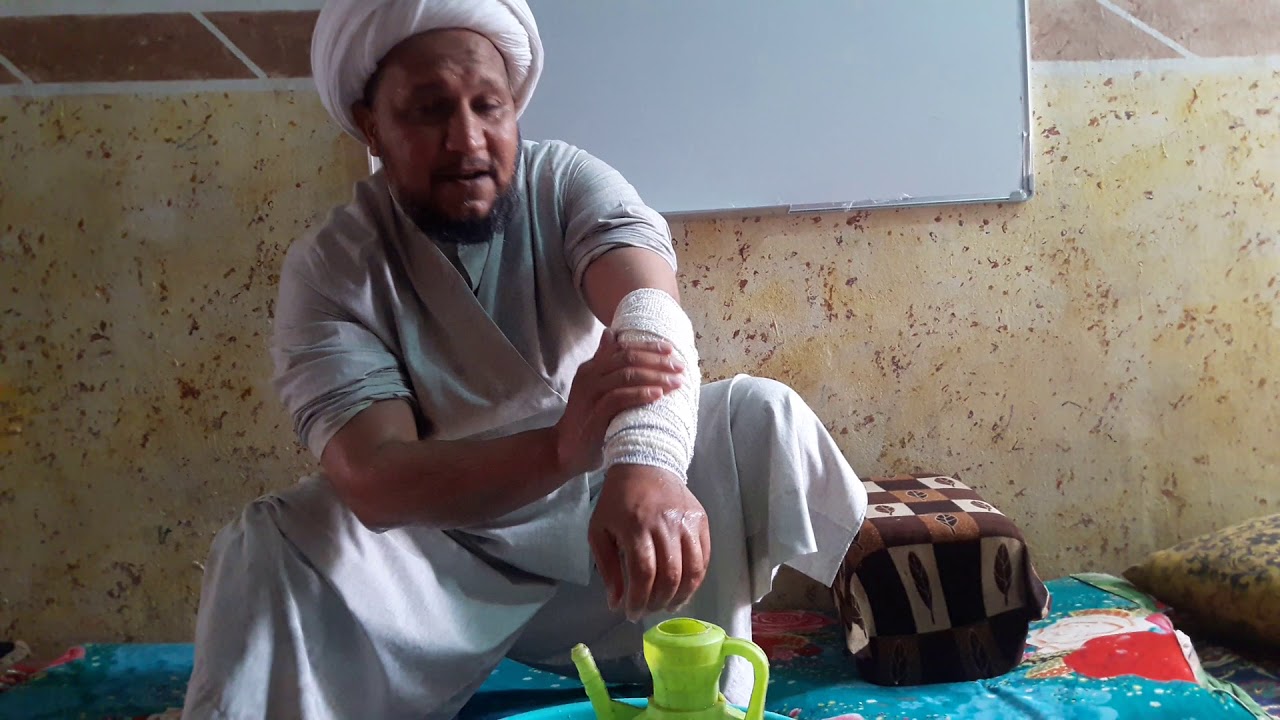 وضوء الجبيرة وأحكامه 
___________________
الطريقة العملية التعليمية 
لكيفية الوضوء مع وجود اللفاف أو