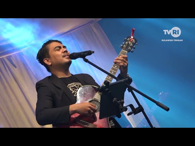 Music Of The Day - Ahmad Qais - Sesaat Kau Hadir class=