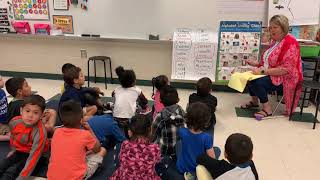 Reading the Alphabet Linking Chart in Kindergarten News
