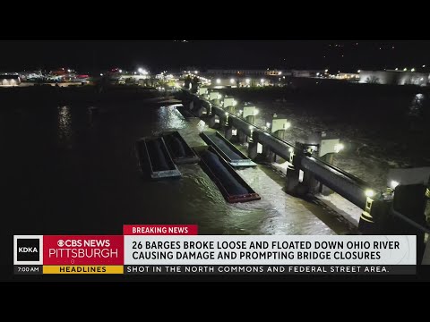 Multiple barges break loose and float down Ohio River