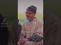 صغيرة وبلوطة ضحك مع شعبون صغيرة وبلوطة ضحك مع شعبون