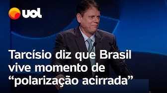 Thumbnail for Tarcísio fala em 'polarização acirrada' em evento de lançamento de canal com Lula na plateia