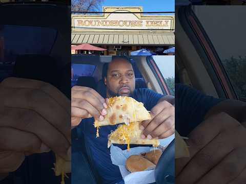 Video thumbnail: Roundhouse Deli 🌮🥖🍟♨️ #viralvideo #ytshorts #viralshorts #viralshorts #yt #tacos #beef #foodreview