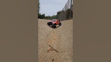 Axial Scx6 Hotcho 🔥 🔥 1/6 scale crawler #axial #huge #rc #crawler #fyp #fypシ