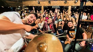 Soul D Minas No Gorillaz - Olhos Coloridos, Dívida